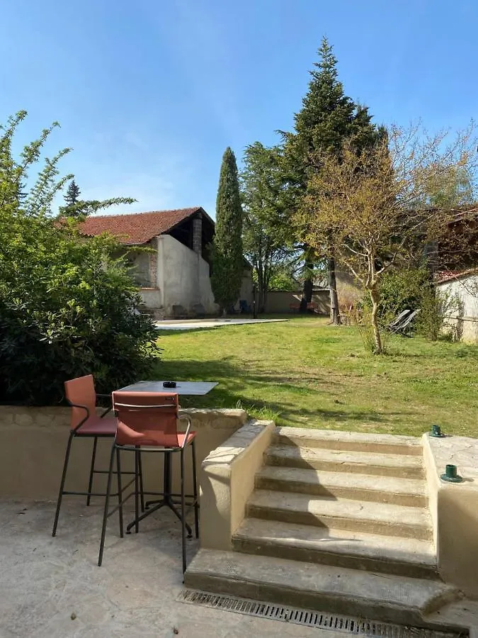 My Boutique Guesthouse - Fabulous Suites 10 Min A7 - Anneyron Guest house